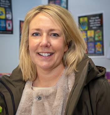 Lindsey Spencer-Mitchell - Chair