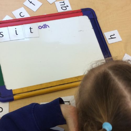 using magnetic letters to blend